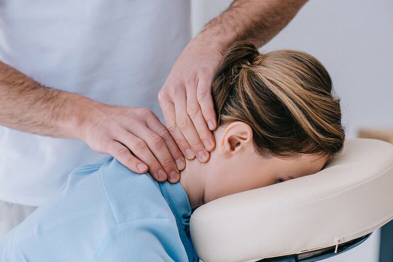 За елиминирање на невролошкиот синдром се користи рачна масажа