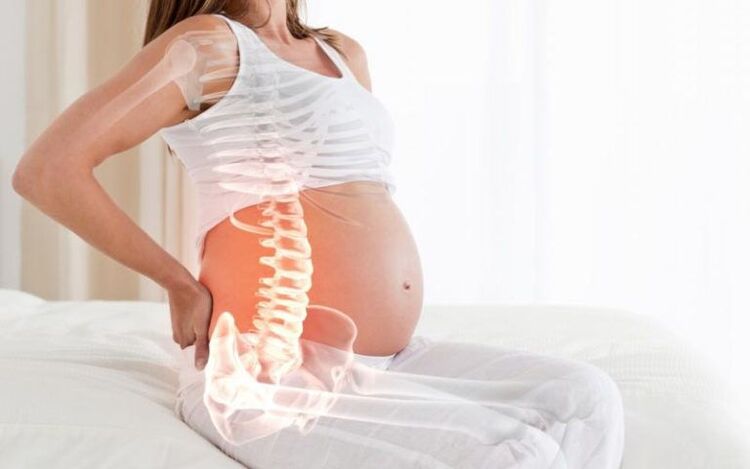 Бремените жени имаат болки во 'рбетот помеѓу лопатките поради зголемен стрес на мускулите на грбот